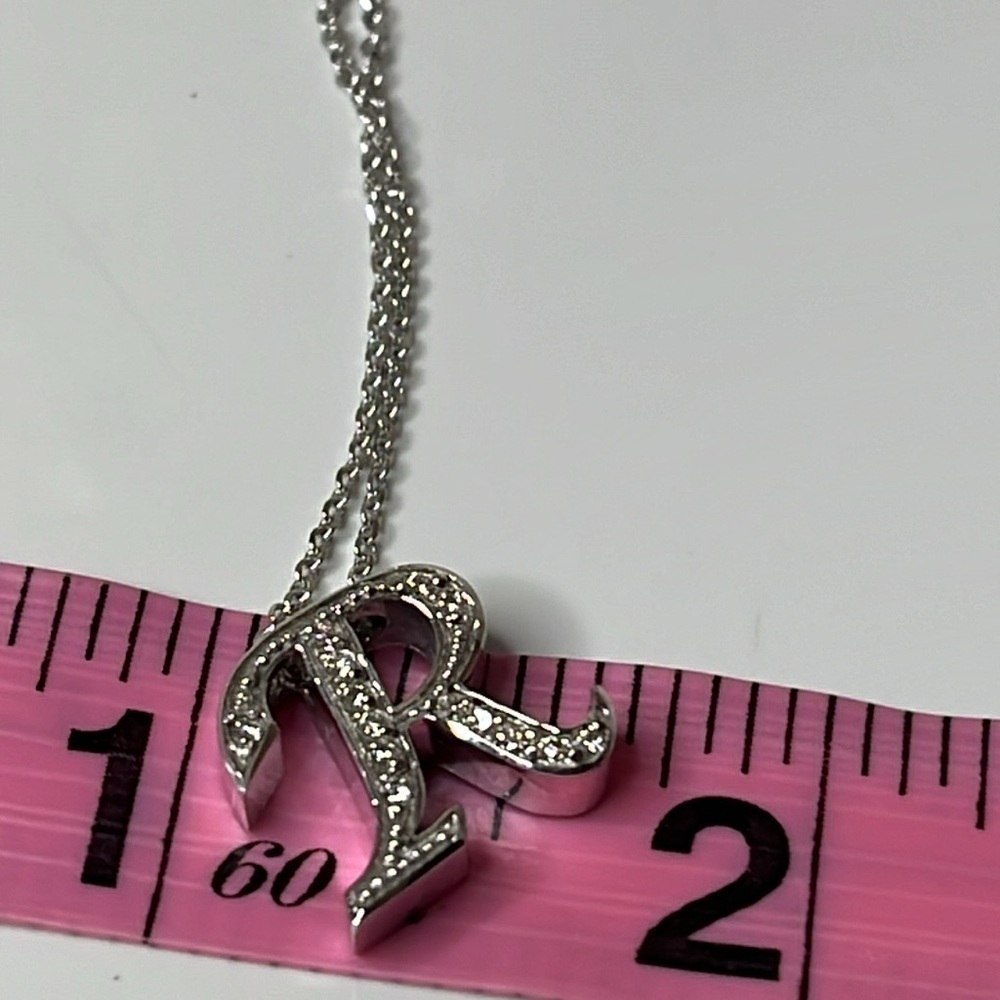 14k WHITE GOLD & DIAMOND  “R” INTIAL NECKLACE - Picture 8 of 8